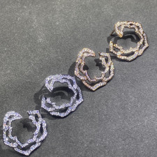 18K 하이엔드 미러급 피아제 로즈 귀걸이 (구성품 풀박스)