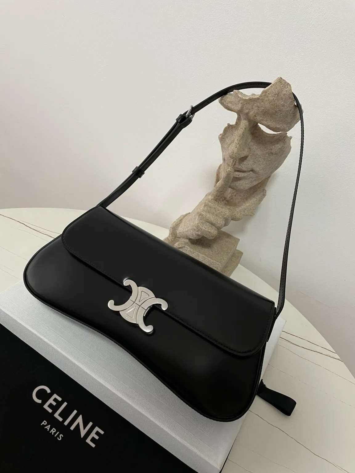 셀린느 롤라백 미디엄 (블랙)