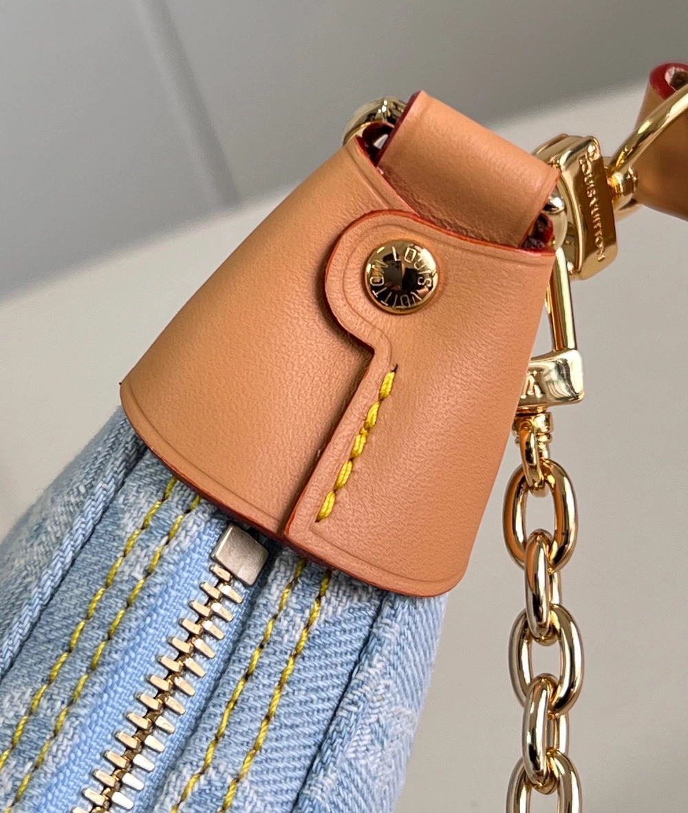 루이비통 루프 숄더백 M24864