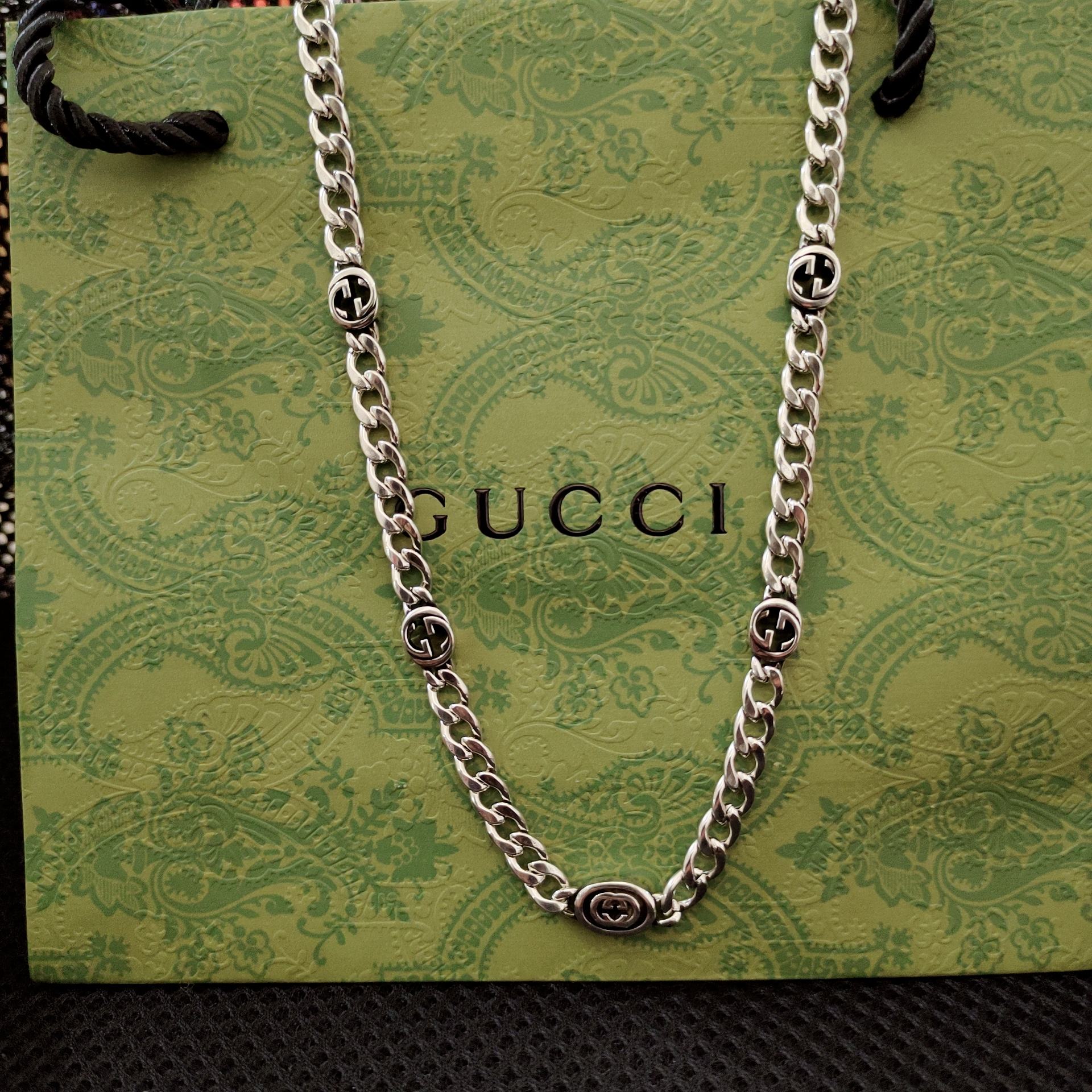 18K 하이엔드 미러급 구찌 인터로킹 목걸이 (구성품 풀박스)