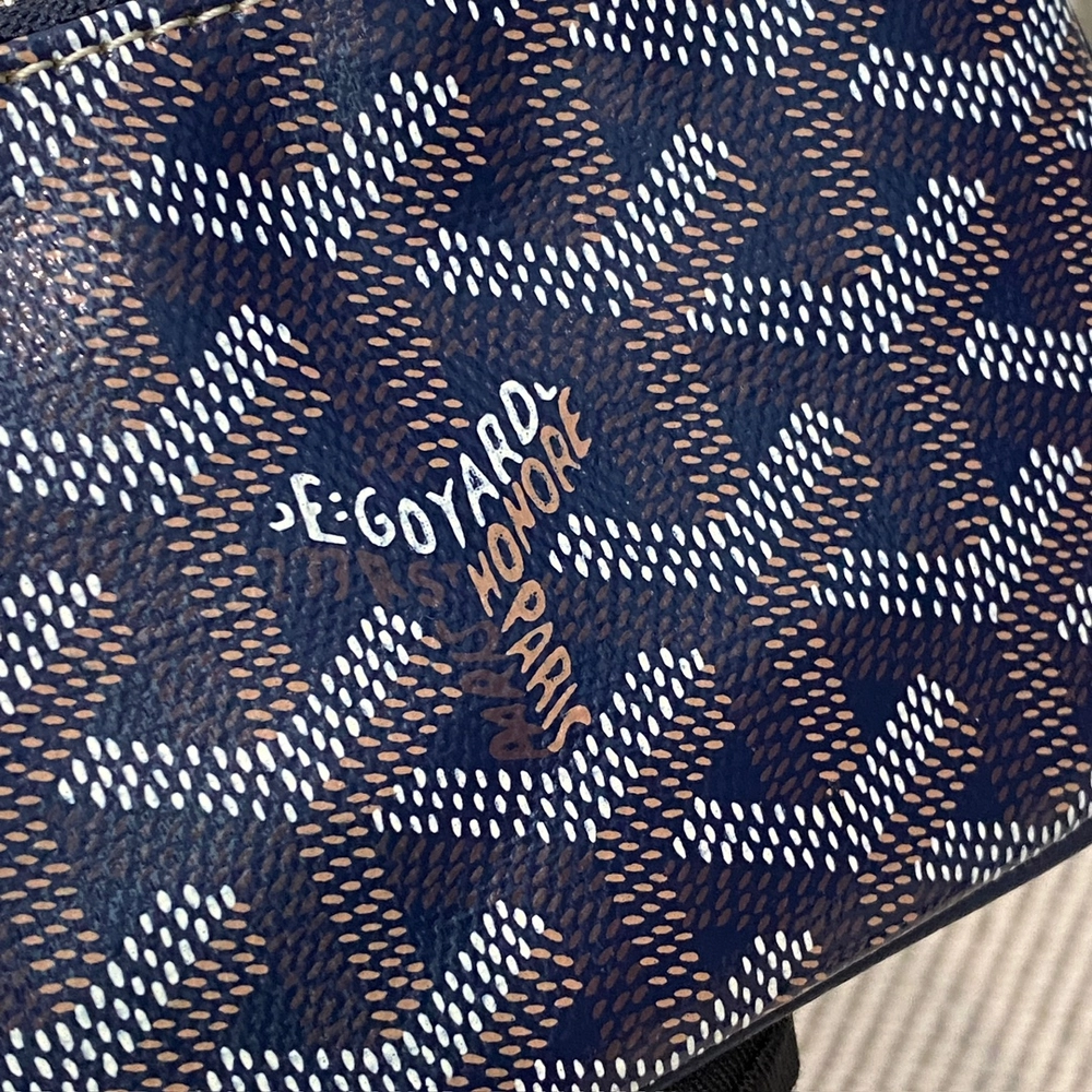 고야드 세나 나노 파우치 네이비