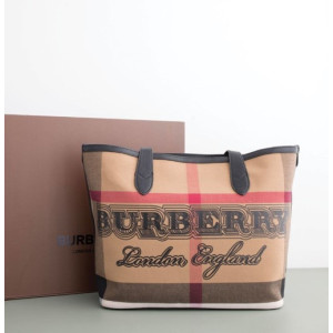 (국내배송) 버버리 허니 체크 두들 쇼퍼백