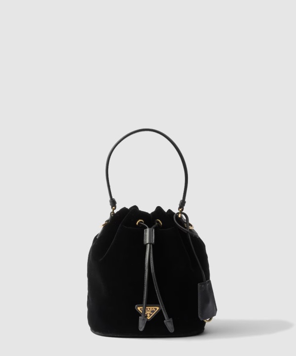 프라다 리에디션 1978 벨벳 미니 버킷백 1BE067