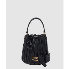 미우미우 마테라쎄 나파 레더 버킷백 5BE085