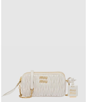 미우미우 마테라쎄 나파 가죽 미니 숄더백 5BP045