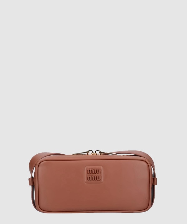 미우미우 레더 숄더백 5BC158