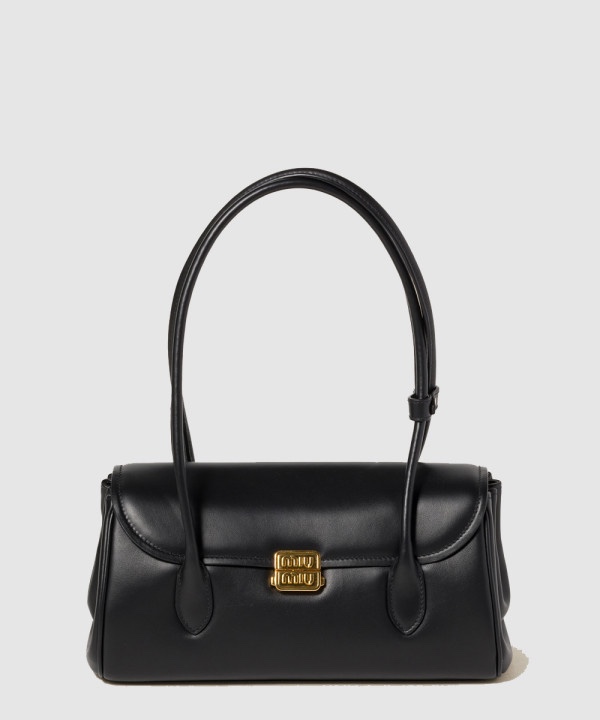 미우미우 레더 숄더백 5BD265