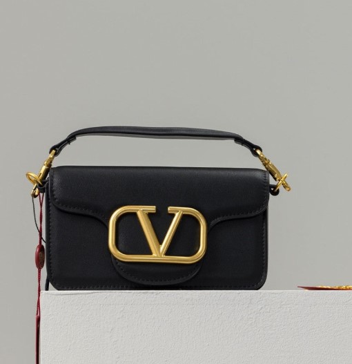 (국내배송) 발렌티노 여성 V로고 체인 숄더백