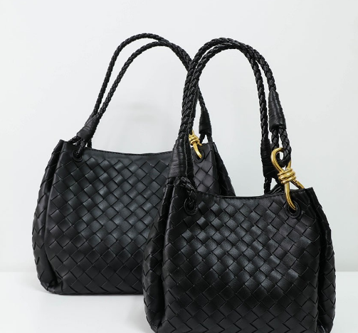 (국내배송) 보테가베네타 파라슈트 백