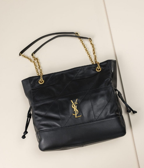 (국내배송) 생로랑 램스킨 소재의 JAMIE 토트 백