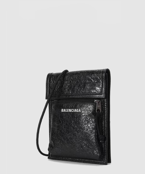 발렌시아가 익스플로러 크로스백 532298