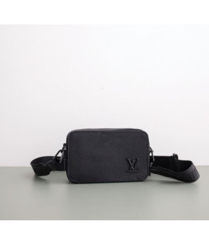 (국내배송) 루이비통 알파 웨어러블 남성 메신저 미니 크로스백