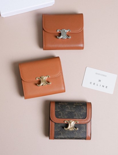(국내배송) 셀린느 트리옹프 체인 플랩 반지갑