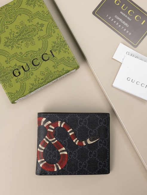 (국내배송) 구찌 베스트리에 킹스네이크 프린트 지갑