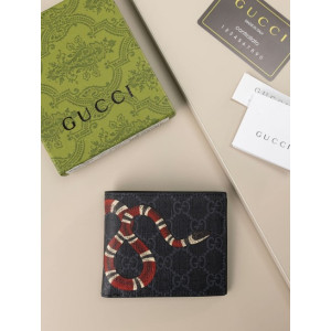 (국내배송) 구찌 베스트리에 킹스네이크 프린트 지갑