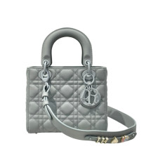 디올 레이디 디올 ABC 스몰 백 (울트라 매쉬 그레이/까나쥬/램스킨)