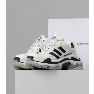 (국내배송) 발렌시아가 x 아디다 트리플 S 스니커즈