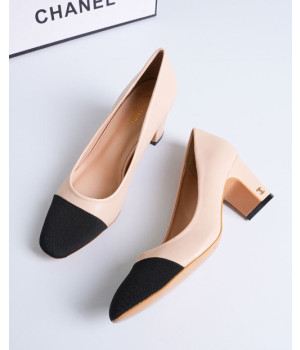 (국내배송) 샤넬 배색 펌프스 힐