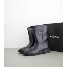 (국내배송) 샤넬 하이 부츠 카프스킨 블랙