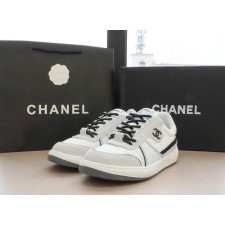 (국내배송) 샤넬 패브릭 스웨이드 카프스킨 스니커즈 화이트앤그레이