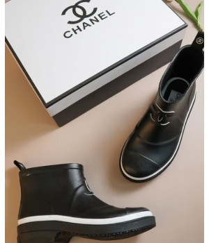 (국내배송) 샤넬 CC로고 숏 앵클 러버 레인부츠 장화