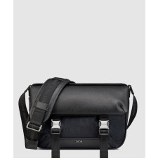 디올 익스플로러 메신저백 1ESME