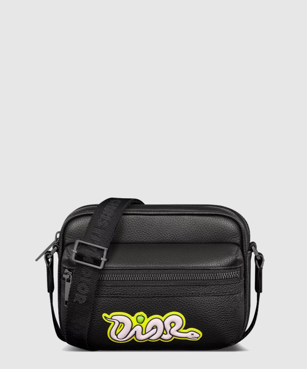 디올 라이더 2.0 디올 앤 KAWS 메신저백 2ESWS