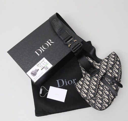 (국내배송) 디올 오블리크 자가드 새들백