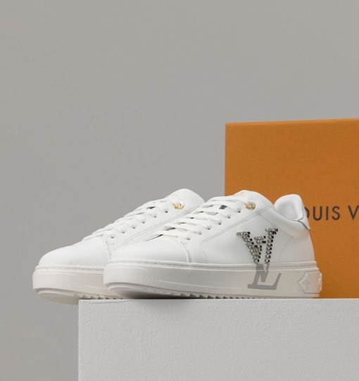 (국내배송) 루이비통 크리스탈 타임아웃 스니커즈
