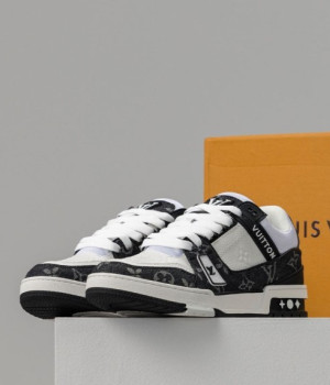 (국내배송) 루이비통 LV 트레이너 스니커즈