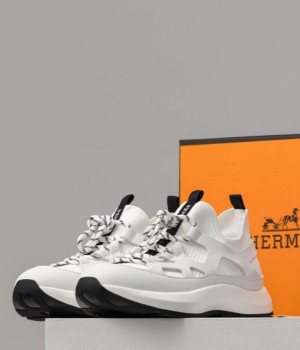 (국내배송) 에르메스 HERMES KATANA 스니커즈