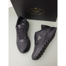 (국내배송) 프라다 가죽 리나일론 하이탑 스니커즈