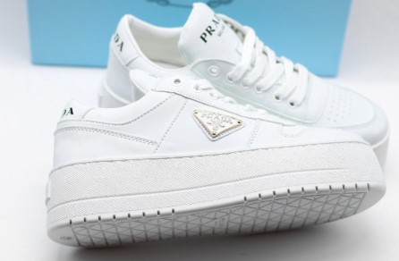 (국내배송) 프라다 다운타운 볼드 여성 스니커즈