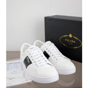 (국내배송) 프라다 ZoZ 브러시드 가죽 스니커즈