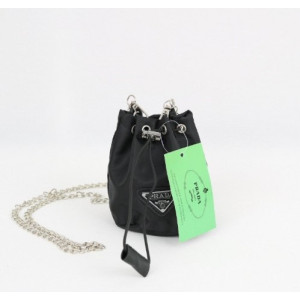 (국내배송) 프라다 미니 파우치 복조리