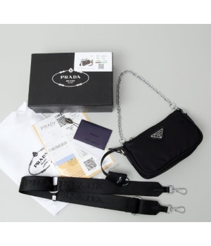 (국내배송) 프라다 88136 사피아노 숄더백