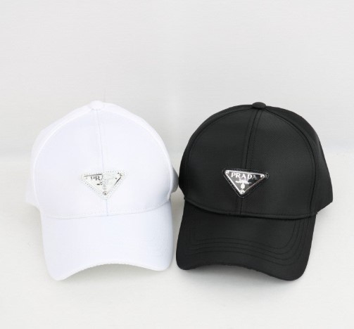 (국내배송) 프라다 정면 로고 볼캡 모자