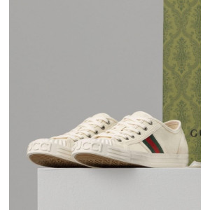 (국내배송) 구찌 웹(WEB) 디테일 스니커즈