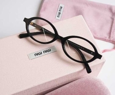 (국내배송) 미우미우 톨토이즈쉘 아세테이트 안경 블랙