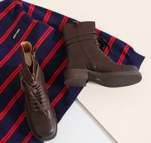 (국내배송) 미우미우 가죽 레이스 부티