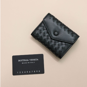 (국내배송) 보테가베네타 원버튼 카드 지갑