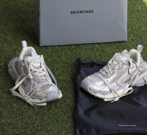 (국내배송) 발렌시아가 3XL 스니커즈