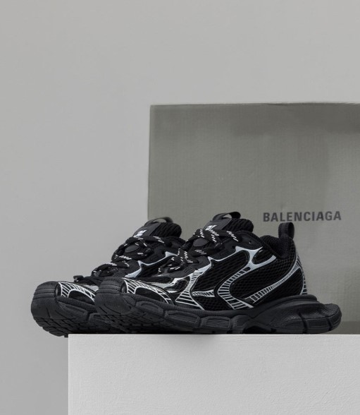 (국내배송) 발렌시아가 3XL 스니커즈