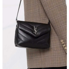 (국내배송) 생로랑 토이 모노그램 루루 숄더백