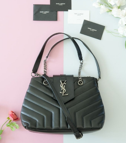 (국내배송) 생로랑 Y LOULOU 룰루 모노그램 체인 숄더백