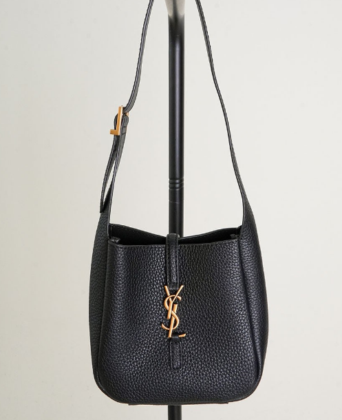 (국내배송) 생로랑 LE 5 A 7 베이비 백