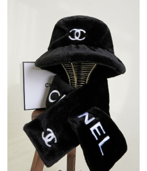 (국내배송) 샤넬 CC 시어링 버킷햇 & 레터링 시어링 머플러 2PCS 셋