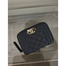(국내배송) 샤넬 클래식 보이 지퍼 퀼팅 카드지갑 캐비어