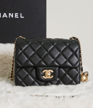 (국내배송) 샤넬 클래식 까멜리아 골드볼 쁘띠삭