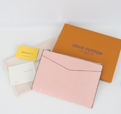 (국내배송) 루이비통 M68705 데일리 파우치 클러치백